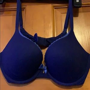 NWOT Navy “Body by Victoria” 34C Bra